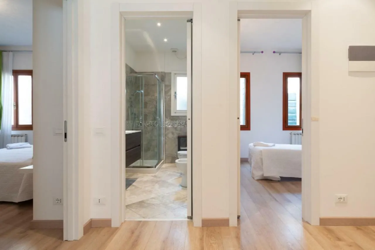 Tiziano Apartment Venise